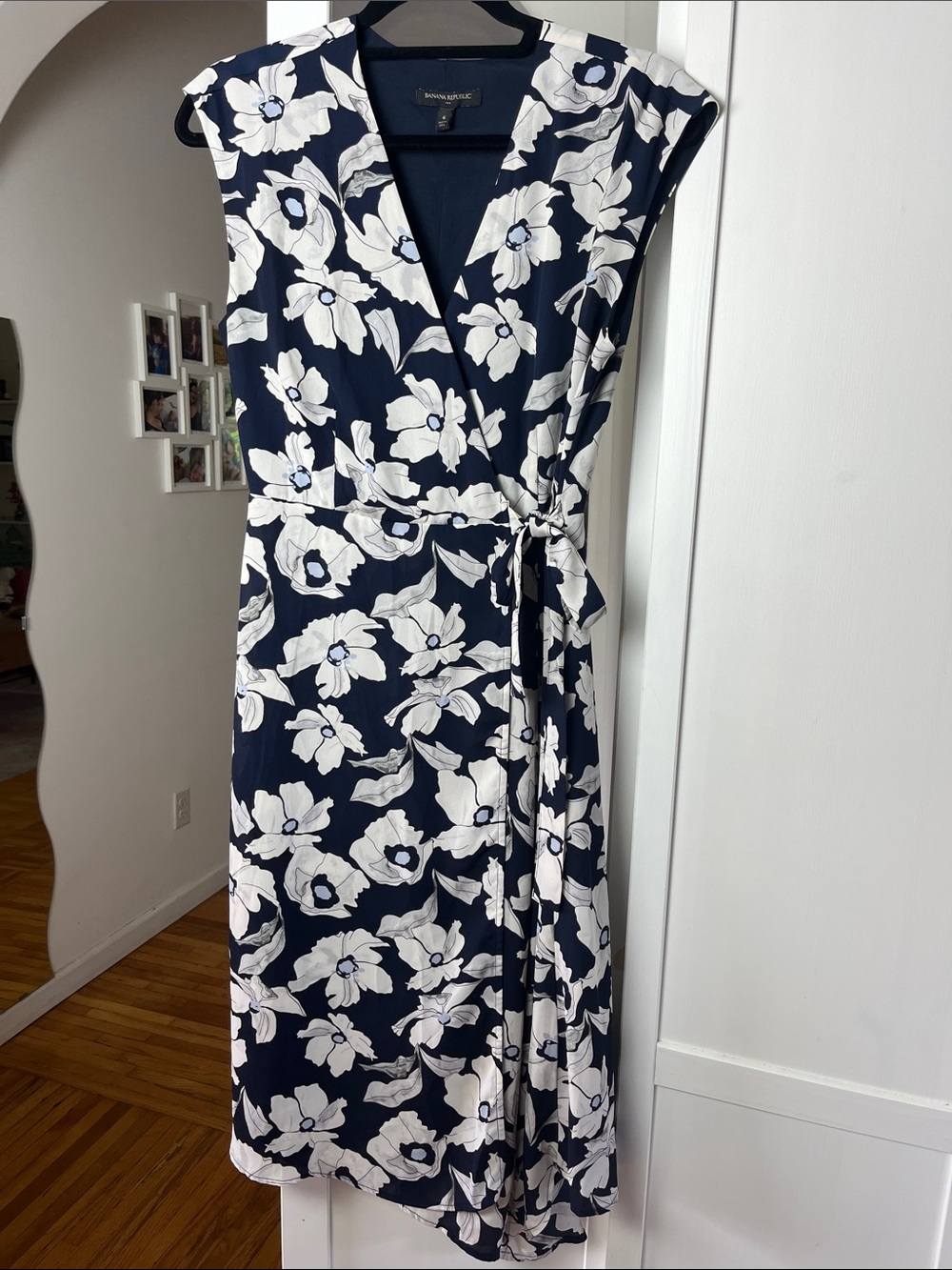 Banana Republic Navy & White Floral Wrap Midi Dress